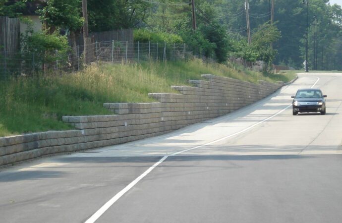 Gravity Retaining Walls-Retaining Wall Pros of Wellington